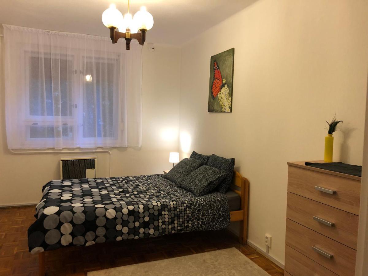 Karman Apartman - 2 Bedroom Entire Flat In The Center Ясберень Экстерьер фото